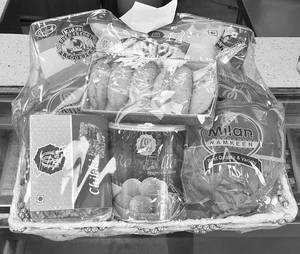 Gift Hamper 9 Items