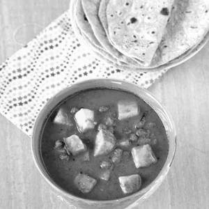 Matar Paneer