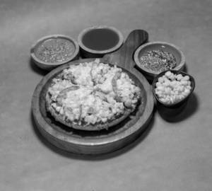 Regular Corn and Capsicum Pizza