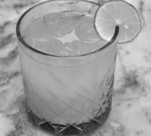 Cold Ginger Lemon Turmeric Iced Tea
