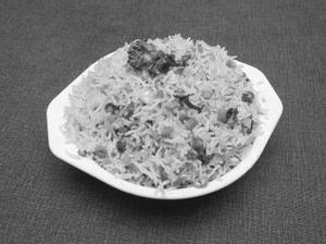 RK Sp Veg Fried Rice [With Paneer Curry]