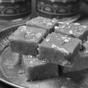 Kesar Mohanthal
