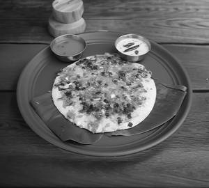  Onion Uttapam