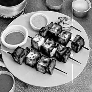 Paneer shashlik