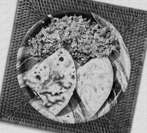 2 Butter Roti With Egg Bhujia (1 Egg)