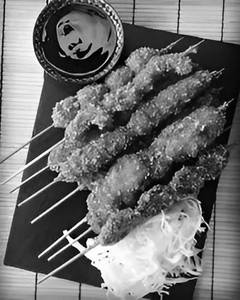 STICKY CRISPY PRAWNS
