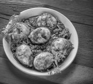 Fried egg gravy