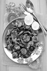 PRAWNS PEPPER FRY