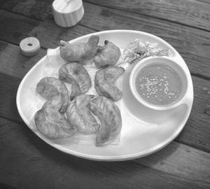 Cheese Corn Momos Fried