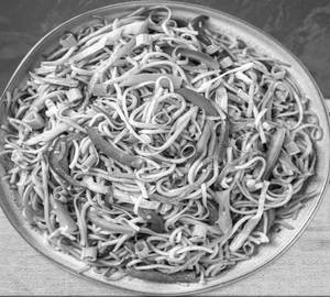 Veg Hakka Noodles