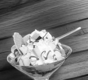 Fruit Salad Fish Pista Ice Cream