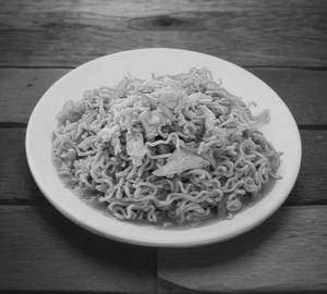 Egg maggi