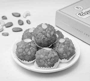 Desi Ghee Boondi Laddu