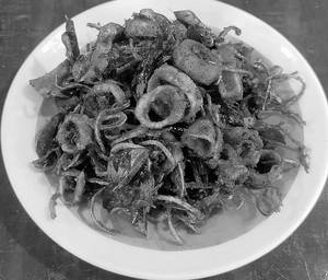 Koonthal ( Squid) Dry Fry