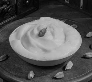 Elaichi Shrikhand