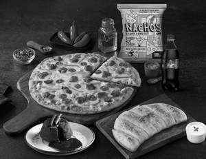 Hotrush Chicken Pizza [10" Large] + Chocolava