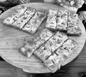 Cheese chilli garlic toast