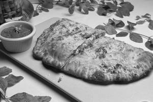 Classic Veg Calzone