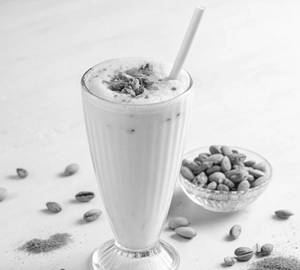 Kesar Pista Milk Shake