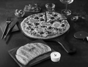 BBQ Chicken Pizza [10" Large] + Garlic Bread & ...