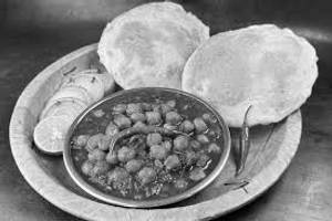 Poori chole