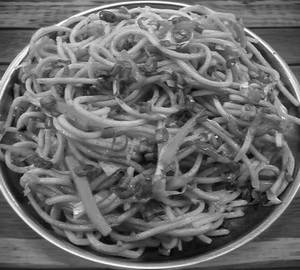Veg schezwan chowmein
