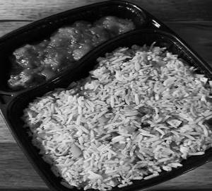 Egg Chicken Fried Rice & Chilli Chicken (4Pcs)