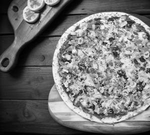 Mexican chicken pizza