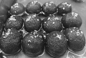 Gulab Jamun(1 Pc)