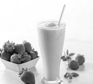Strawberry Lassi 