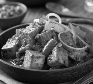 Paneer Schezwan  Chilli Dry