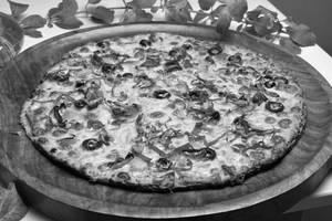 Greeky Crust Pizza