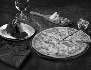Smoky Paneer Pizza [7" Regular] + Chocolava