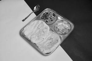 Matar Kulcha [2 Kulcha]