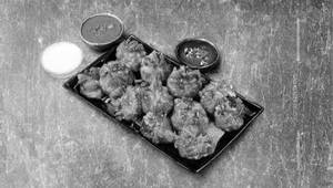 Veg Soya Achari Momo
