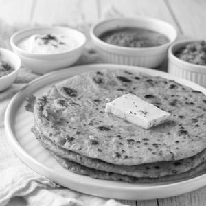 Butter Missi Roti