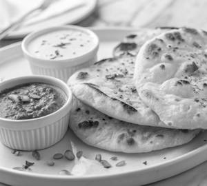 Lasooni Naan