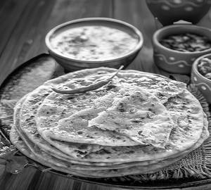 2 Paneer Parantha+ Raita+Achar