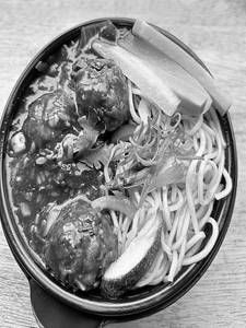 Vegetable Hakka Noodles Vegetable Ball Manchuirian Combo