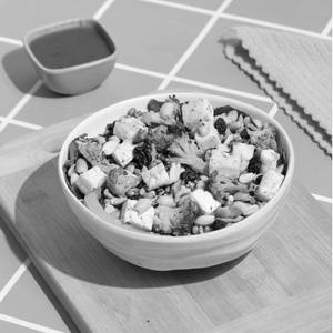 Energy Quinoa And Grilled Cottage Cheese Salad