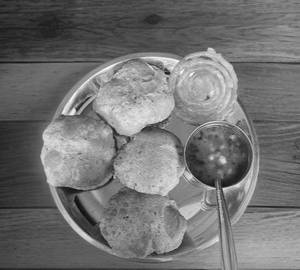 Puri Sabji (4Pcs With Jalebi)