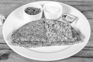 1 Gobhi Paratha