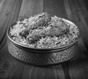 Hydrabadi Chicken Dum Biryani