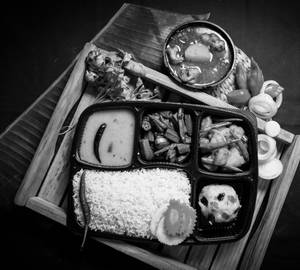 Chicken Thali