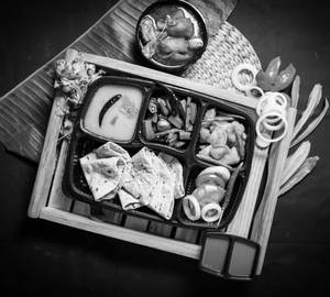 Roti Pork Thali