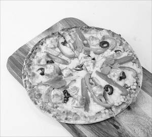 Tandoori Paneer Pizza