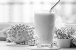 Custard Apple Milkshake