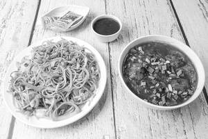 Noodles with manchurian combo
