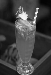 Strawberry Mint Lemonade