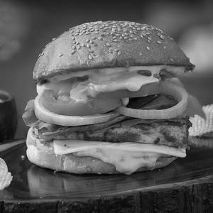 Juice Paneer Burger